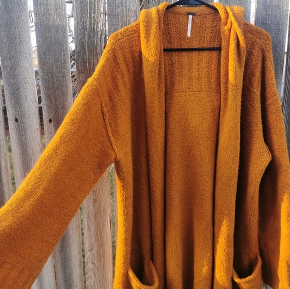 Free people long mustard cardigan sweater Sz. L - Picture 2 of 5